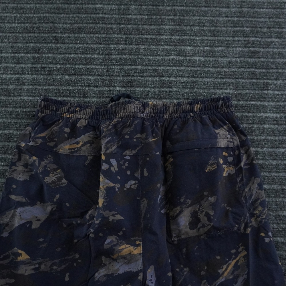 Lululemon Athletic Shorts Mens L Navy Abstract Camo Print Drawstring Pockets - Picture 3 of 11